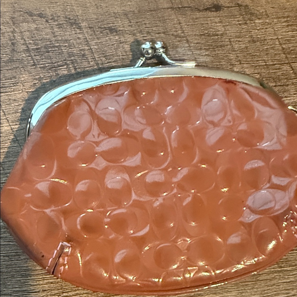 Coach Kisslock Embossed Coin Purse - Picture 2 of 6